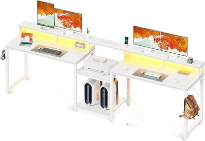 Mesa de jogos com prateleiras de armazenamento, mesa dupla comprida para computador, escritório em casa, com porta de carregamento USB e luzes LED.